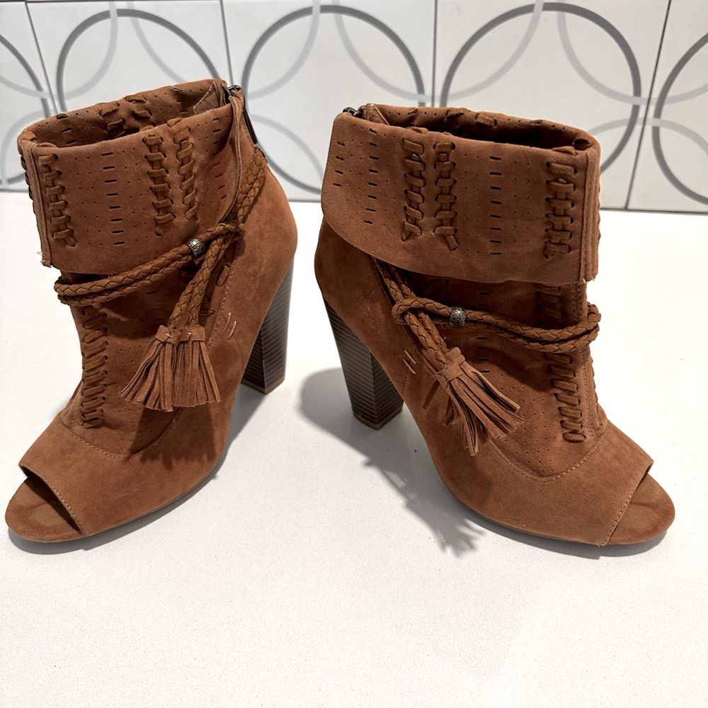 Bamboo Open Toe Booties - Picture 6 of 6